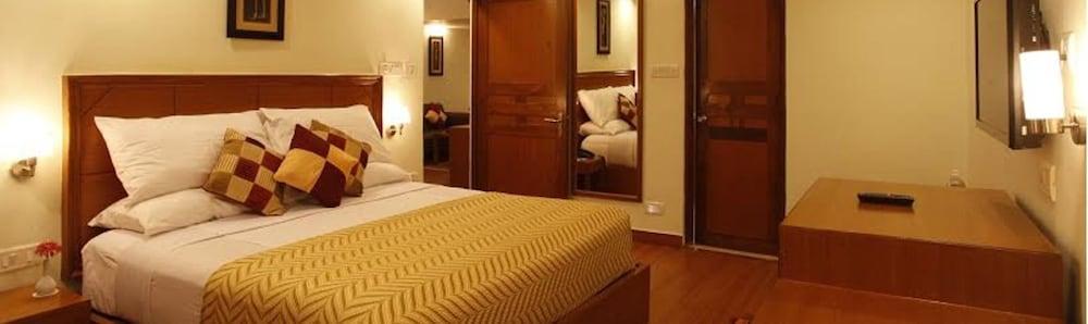 Hotel Kalinga Ashok Bhubaneswar Exterior foto